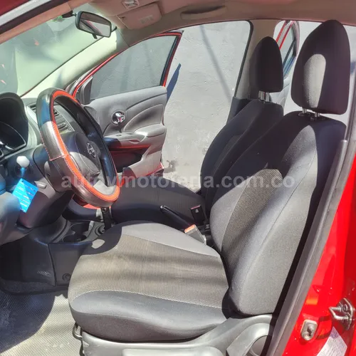 Nissan Versa Advance, Modelo 2014 - Imagen 8