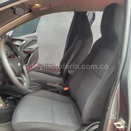 Chevrolet Onix Lt, Modelo 2021 - Imagen 7