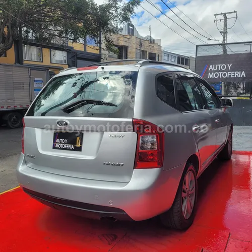 Kia Carens Rondo, Modelo 2007 - Imagen 6