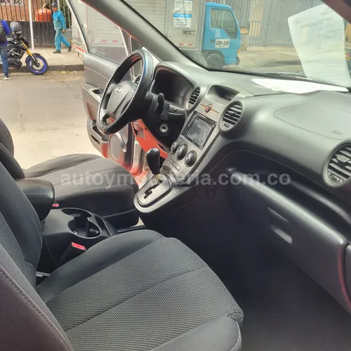 Kia Carens Rondo, Modelo 2007 - Imagen 11