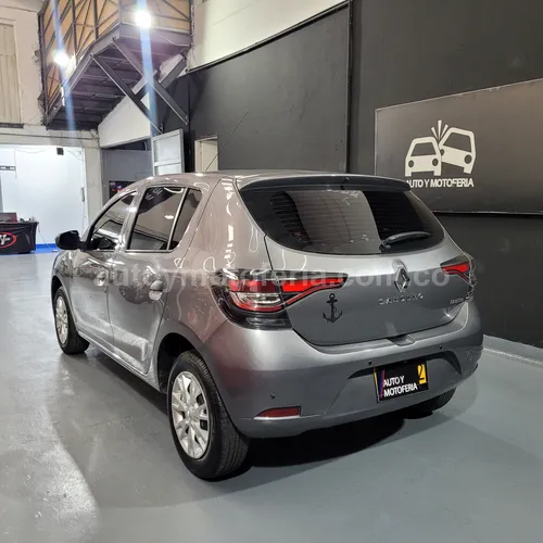 Renault Sandero, Modelo 2023 - Imagen 4