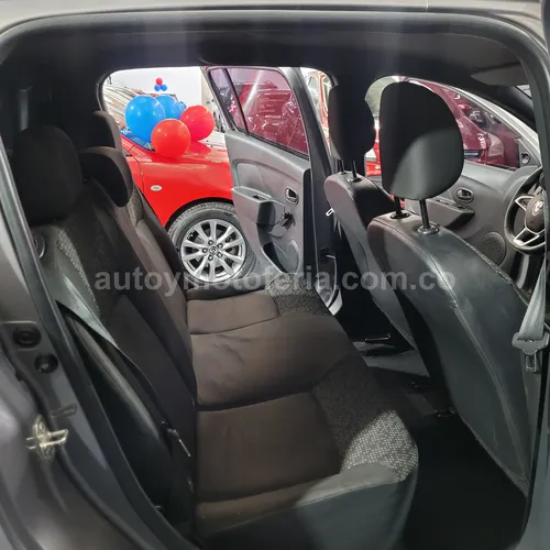 Renault Sandero, Modelo 2023 - Imagen 11