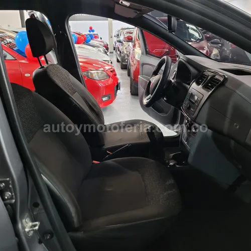 Renault Sandero, Modelo 2023 - Imagen 9