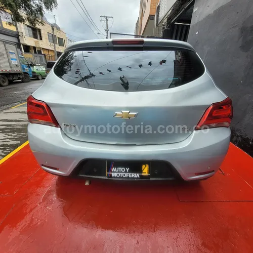 Chevrolet Onix Ltz, Modelo 2020 - Imagen 5