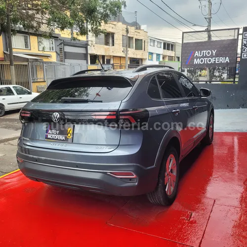 Volkswagen Nivus Highline, Modelo 2024 - Imagen 4