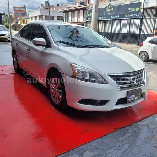 Nissan Sentra B17 Advance, Modelo 2015 - Imagen 6