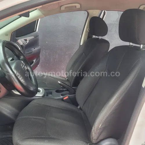 Nissan Sentra B17 Advance, Modelo 2015 - Imagen 10