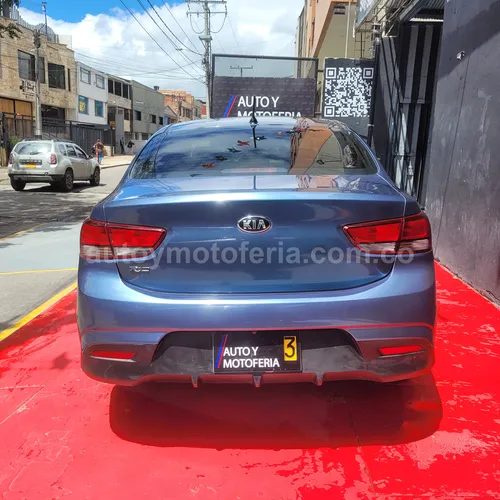Kia Rio Vibrant , Modelo 2018 - Imagen 4