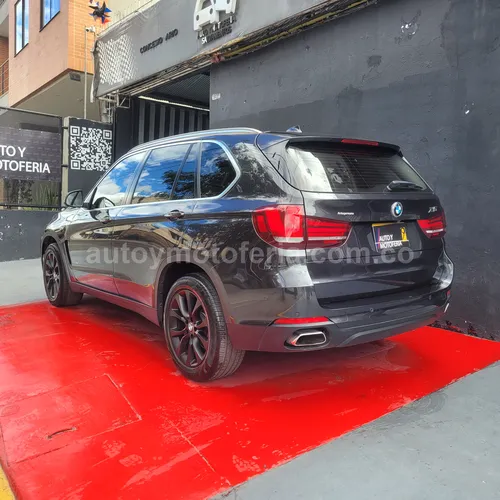 Bmw X5 Diésel, Modelo 2018 - Imagen 2
