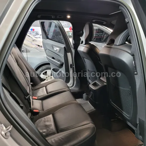 Volvo Xc60 Phev, Modelo 2023 - Imagen 11
