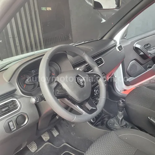 Renault Oroch, Modelo 2026 - Imagen 9