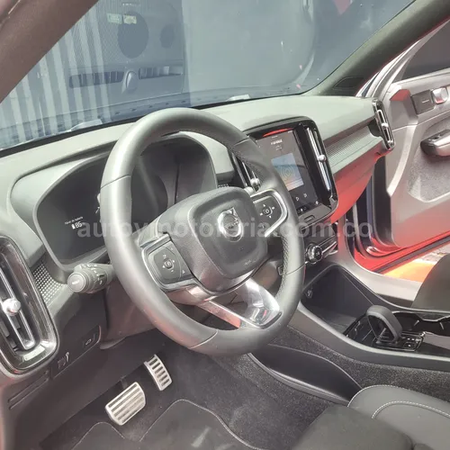 Volvo EX40 Ultra, Modelo 2022 - Imagen 9