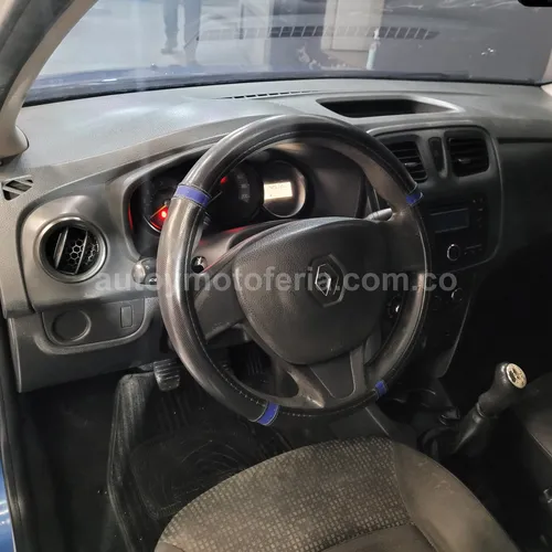 Renault Logan Authentique, Modelo 2017 - Imagen 9