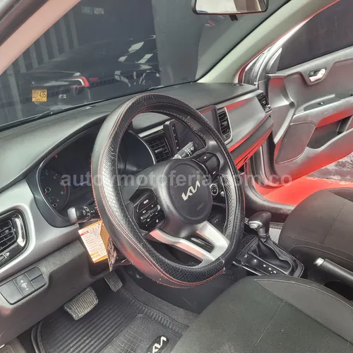 Kia Rio Vibrant, Modelo 2024 - Imagen 9