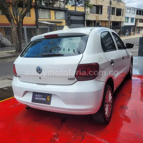 Volkswagen Gol Power, Modelo 2015 - Imagen 5