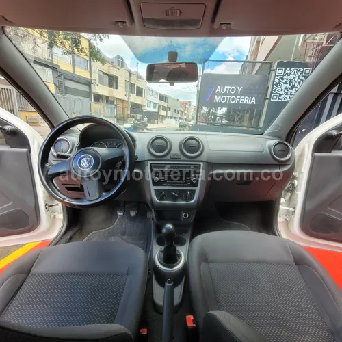 Volkswagen Gol Power, Modelo 2015 - Imagen 9