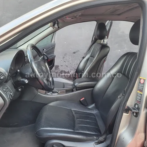 Mercedes Benz C180, Modelo 2005 - Imagen 16