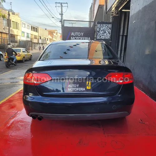 Audi A4 Tfsi Ambition, Modelo 2012 - Imagen 4