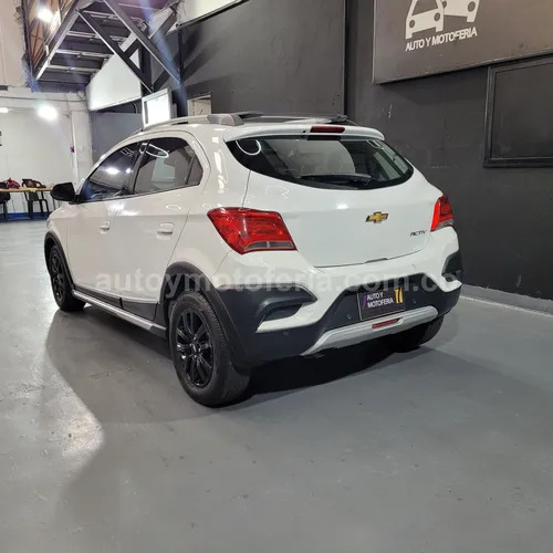 Chevrolet Onix Activ, Modelo 2019 - Imagen 5