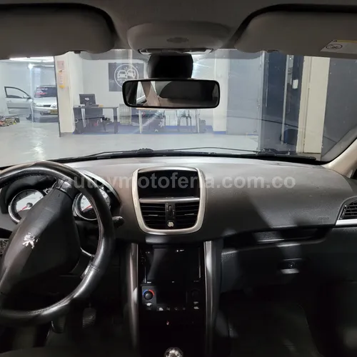 Peugeot 207, Modelo 2008 - Imagen 13