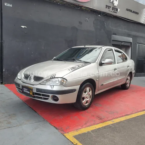 Renault Megane, Modelo 2006 - Imagen 2
