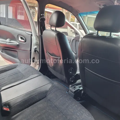 Renault Megane, Modelo 2006 - Imagen 7