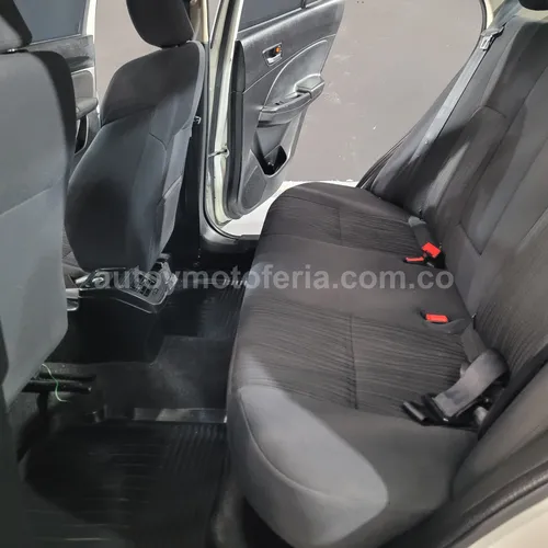 Suzuki Swift Dzire, Modelo 2021 - Imagen 9