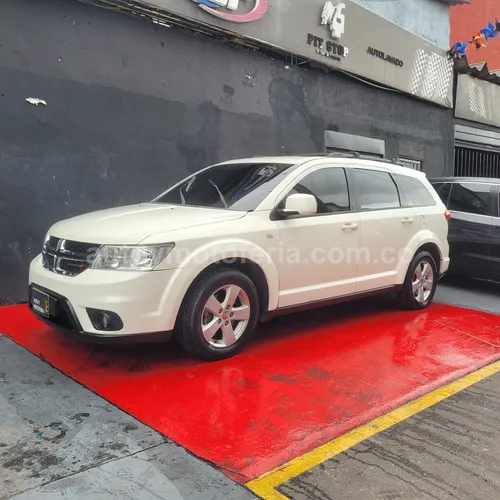 Dodge Journey, Modelo 2013 - Imagen 3