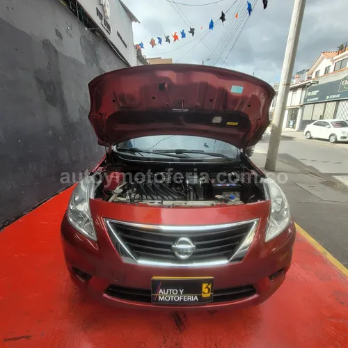 Nissan Versa Advance, Modelo 2012 - Imagen 4