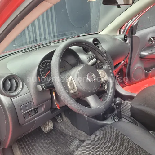 Nissan Versa Advance, Modelo 2012 - Imagen 7