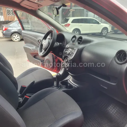 Nissan Versa Advance, Modelo 2012 - Imagen 13