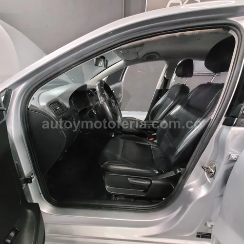 Volkswagen Vento, Modelo 2016 - Imagen 9