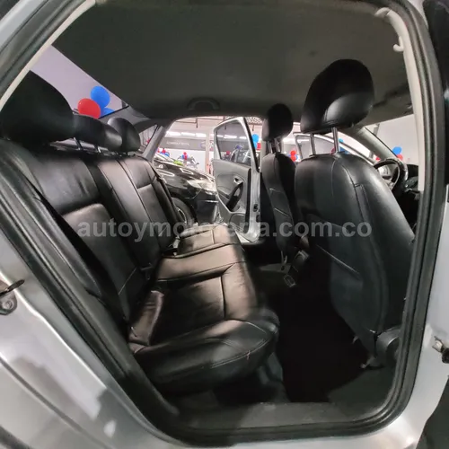 Volkswagen Vento, Modelo 2016 - Imagen 10