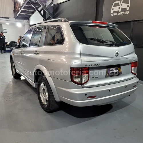 Kyron M200, Modelo 2007 - Imagen 6