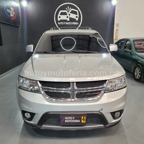 Dodge Journey, Modelo 2013 - Imagen 2