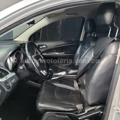 Dodge Journey, Modelo 2013 - Imagen 4