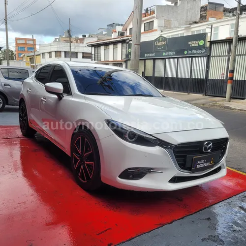 Mazda 3 Grand Touring, Modelo 2017 - Imagen 7