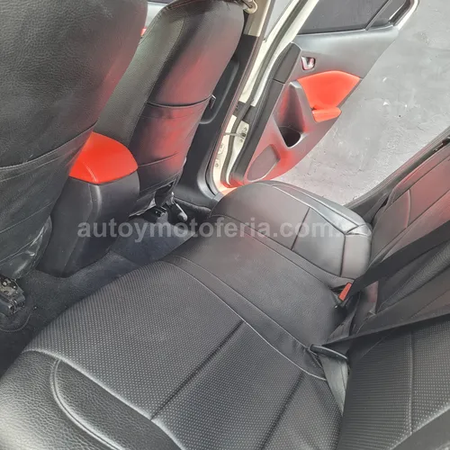 Mazda 3 Grand Touring, Modelo 2017 - Imagen 9