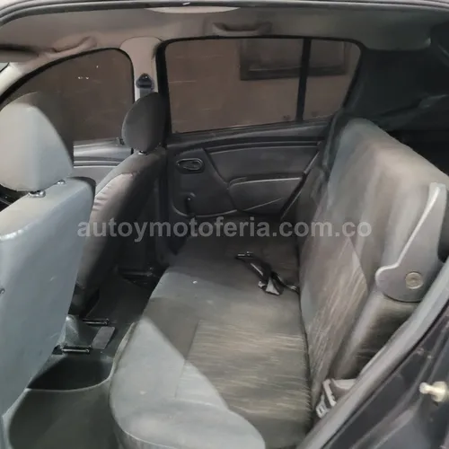 Renault Sandero, Modelo 2016 - Imagen 12