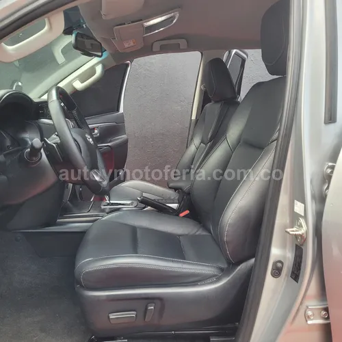 Toyota Fortuner, Modelo 2025 - Imagen 6