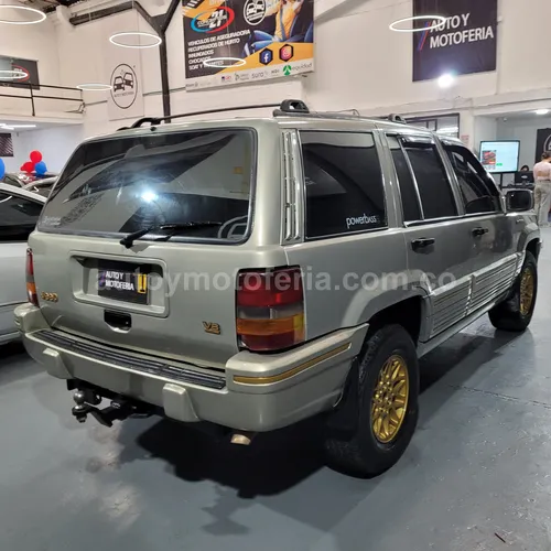 Jeep Chekoree, Modelo 1994 - Imagen 5