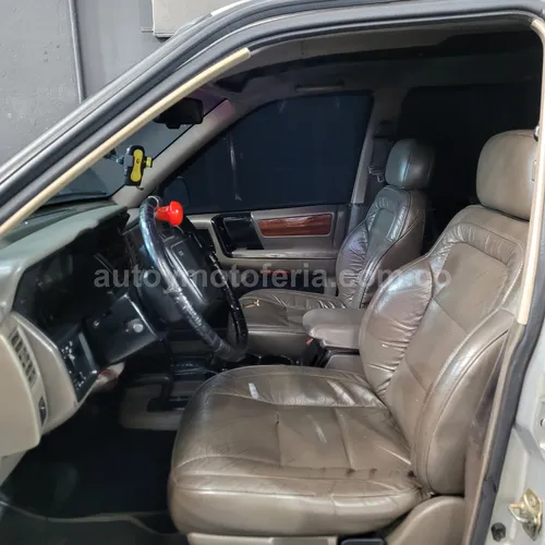 Jeep Chekoree, Modelo 1994 - Imagen 8