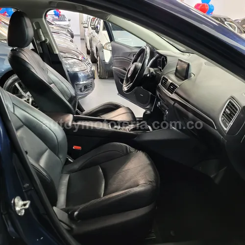 MAZDA 3 GRAND TOURING 2018 SALVAMENTO
