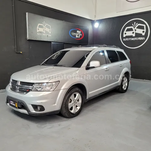 Dodge Journey, Modelo 2014 - Imagen 3