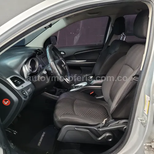 Dodge Journey, Modelo 2014 - Imagen 8