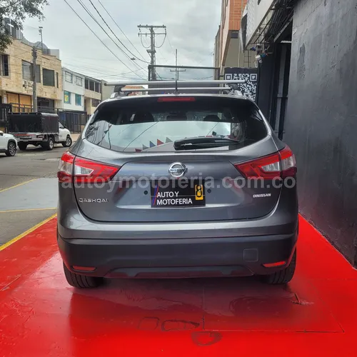 NISSAN QASHQAI 2018
