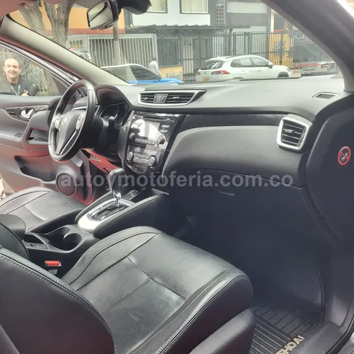 NISSAN QASHQAI 2018