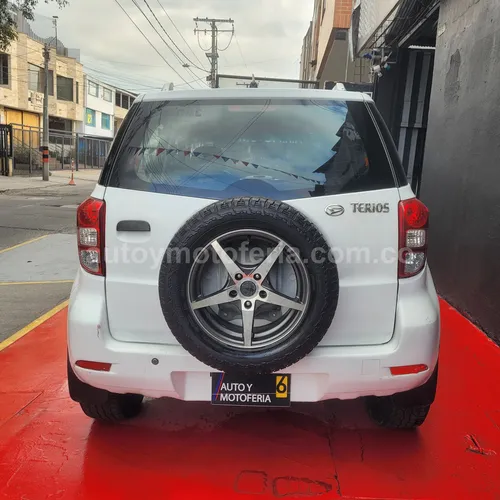 DAIHATSU TERIOS 2008