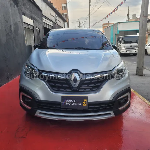 RENAULT CAPTUR 2024 SALVAMENTO