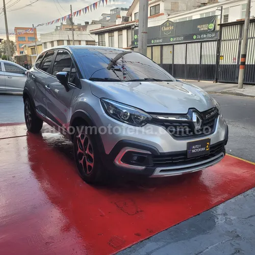 RENAULT CAPTUR 2024 SALVAMENTO